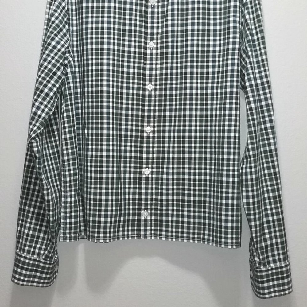 Michael Kors Boy's Shirt. Size: L - Picture 5 of 7